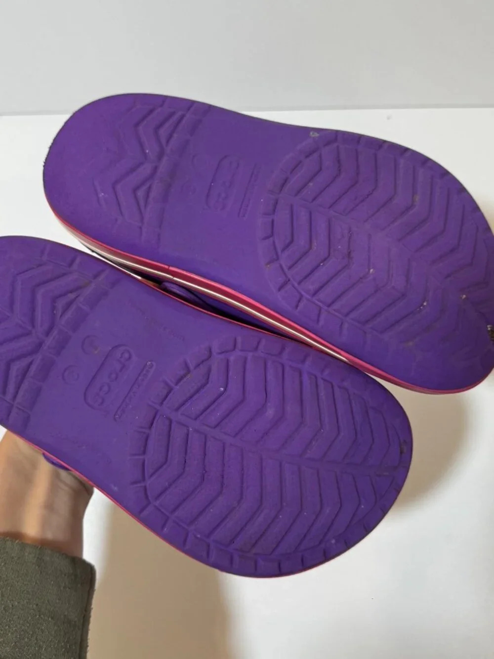 Crocs Crocband‎ Kids Boys Girls Clog Purple Pink 3 J3 Jibbitz Marvel No Pickle